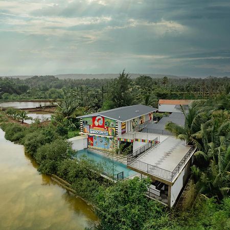 Downtown Arambol - The River Side Hostel 外观 照片